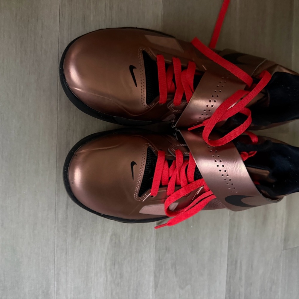 Nike KD4 Christmas Metallic Brown Sneakers with Red Laces
